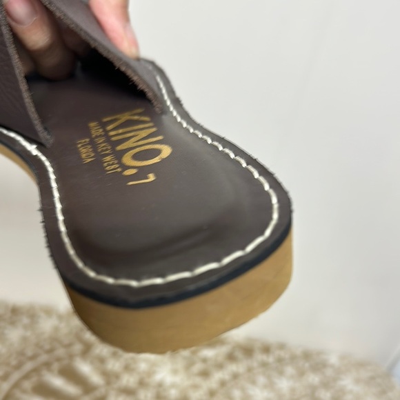 Kino Brown Sandals with Lace Detailing and Flat Sole Made in USA - Picture 9 of 10